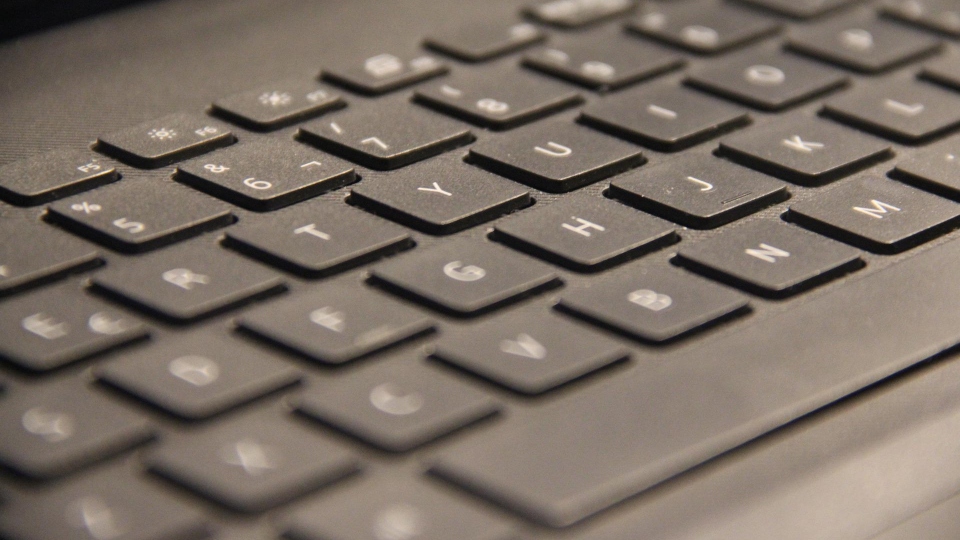 PC shipments return to growth says analyst