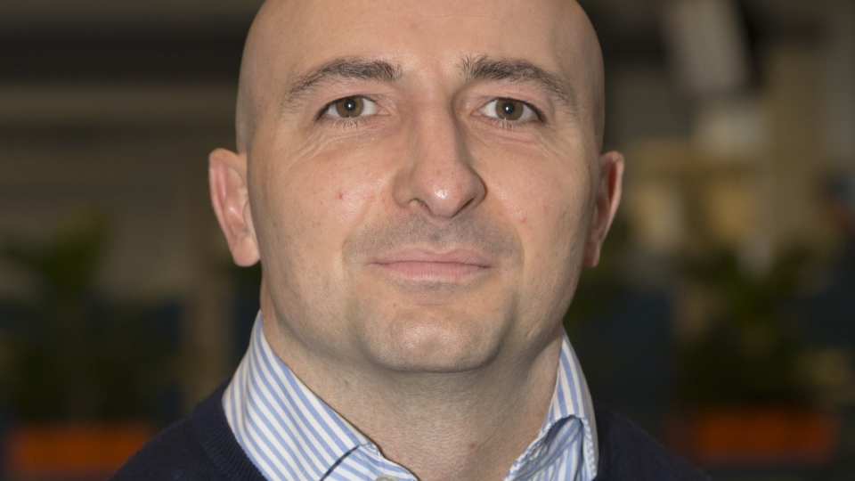 Sophos has signed Arrow Electronics as its first UK distributor.