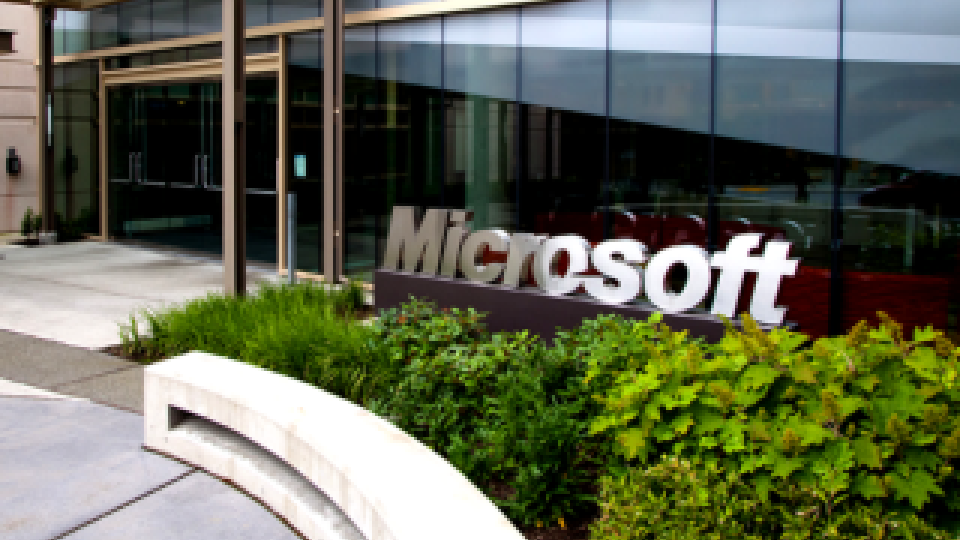 Microsoft reports more cloud services progress