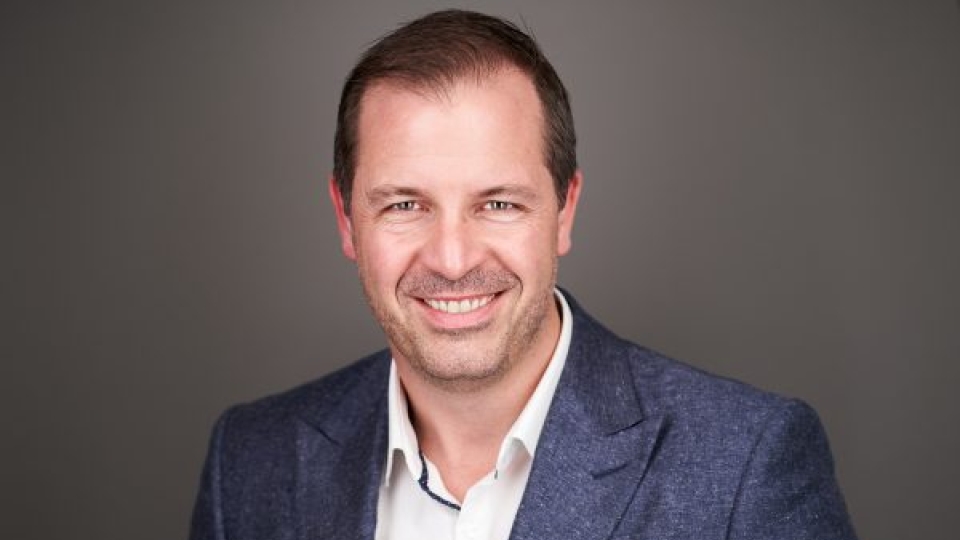 FourNet switches private equity backer to aid growth